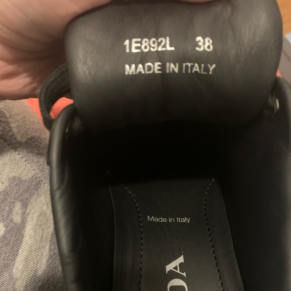 Prada leather sneakers - black - platform sole. Size 38. - Picture 3 of 10